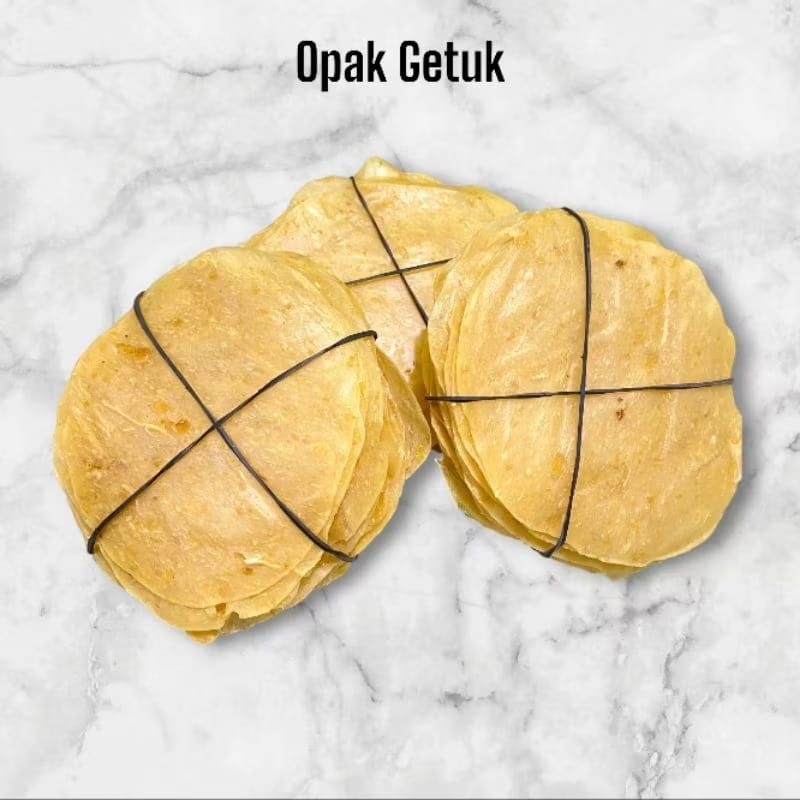 

Opak Singkong Jenis Getuk (1 Ikat Isi 20 pcs ukuran 11)