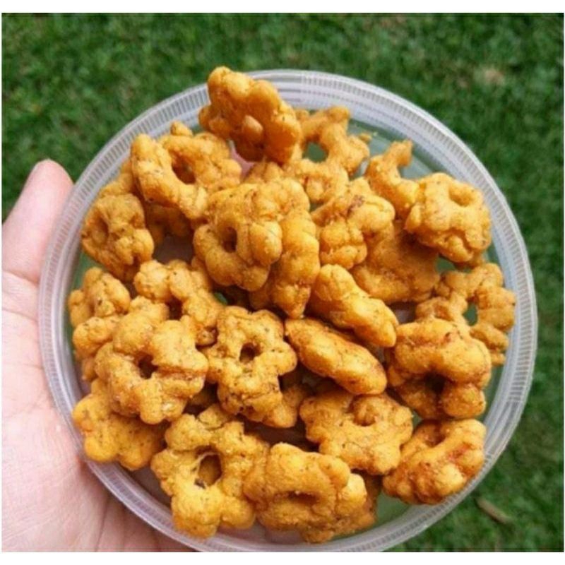 

Snack kembang ribut, kembang sakura, renyah gurih sekali