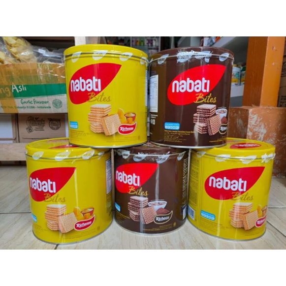 

NABATI WAFER KALENG COKLAT KEJU UNGU PINK LAVA WHITE 297 GRAM