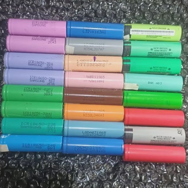 baterai batre bekas laptop 18650 kawalitas garasi  Grade A (Capasitas Real 2000–2600mAh) merk campur