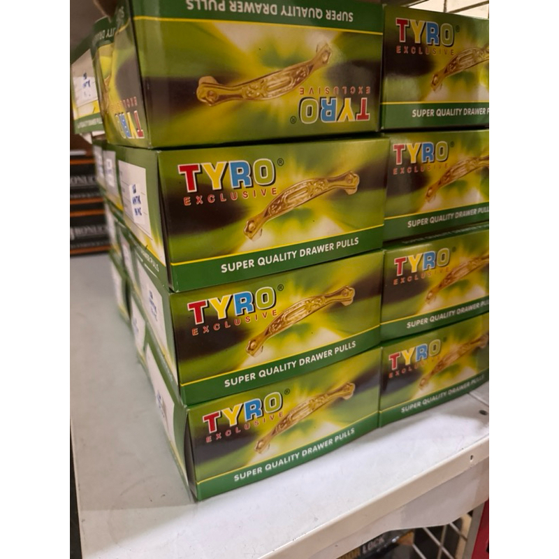 Sinarterang3 {Per Kotak 36 Pcs } Tarikan Laci Lemari Tyro Antik