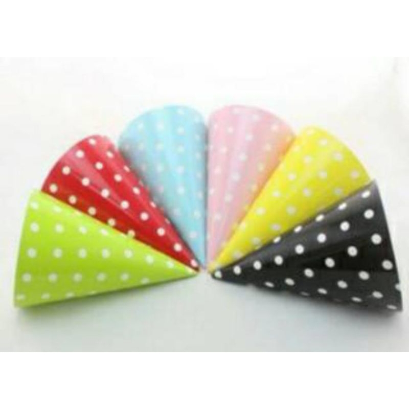 Topi Kerucut/Topi Ulang Tahun