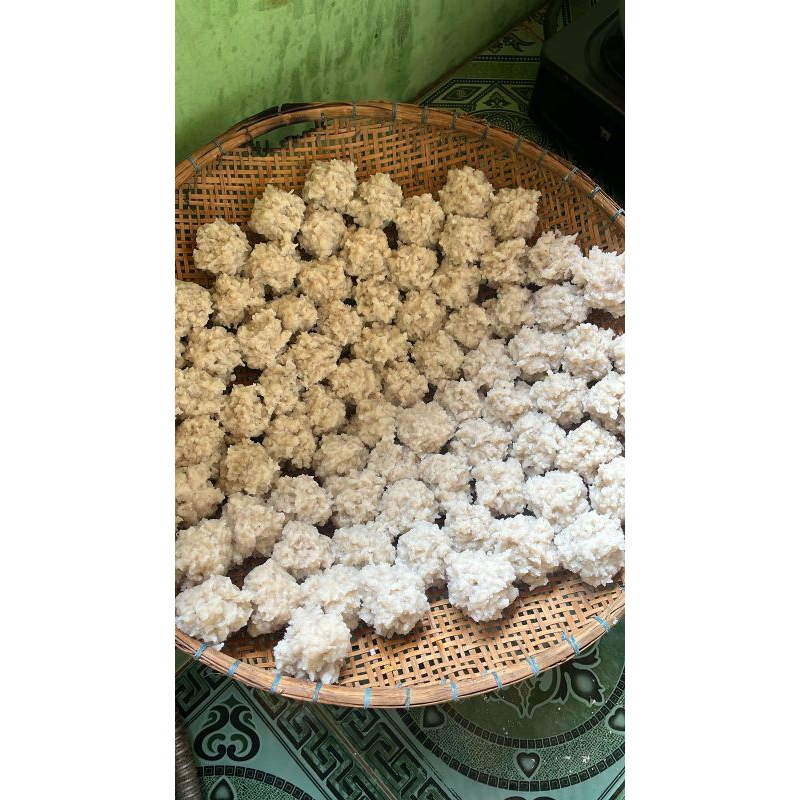 

Baso Ikan Khas Malingping/Baso Ikan Tenggiri Besar