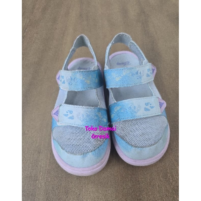 Preloved Sepatu Bekas Anak ADIDAS frozen Disney Kids Size 33