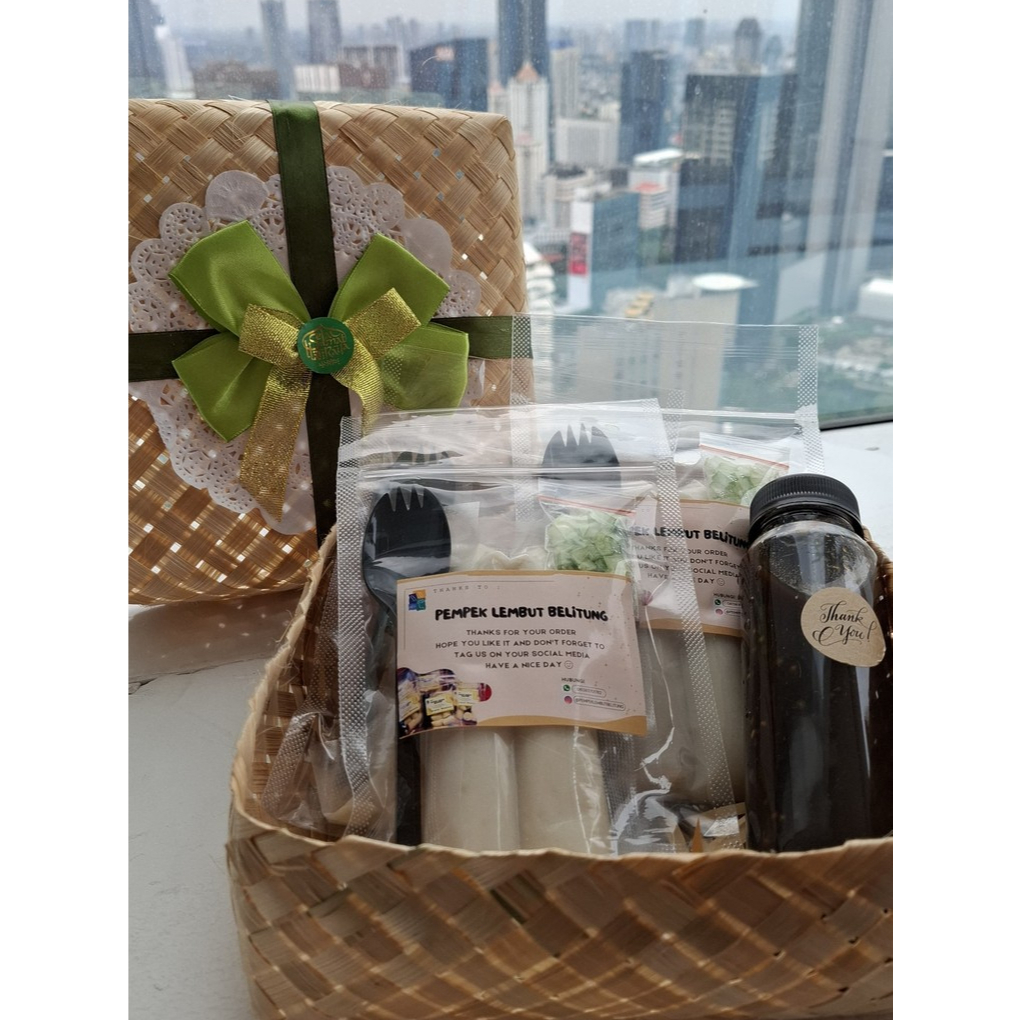 

Pempek Lembut Belitung (PEBUTUNG)