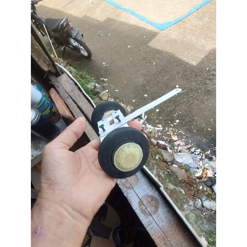 miniatur Terot ban spon velg resin bisa belok