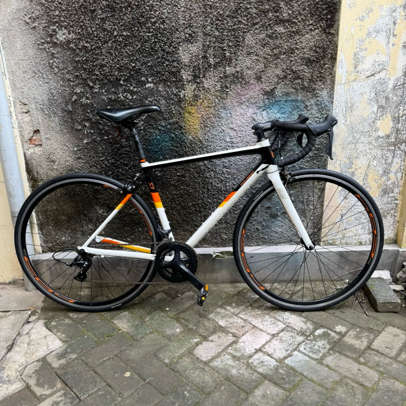 SECOND Roadbike POLYGON STRATTOS S3 Sepeda Balap Bekas