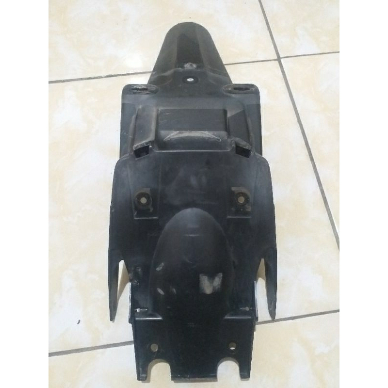 spakbor belakang kawasaki ax 125/athlete