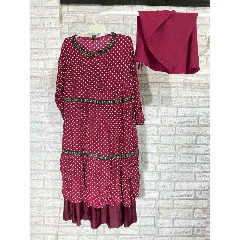 (((PRELOVED))) One Set Tunik Bawahan Rok Plisket BONUS Jilbab instan