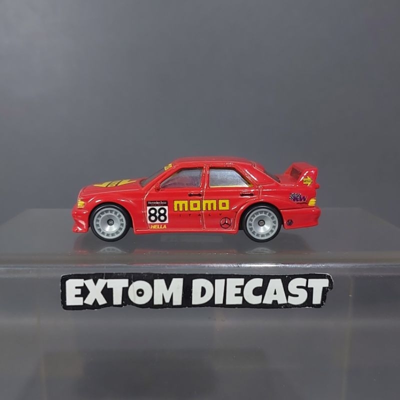 Hotwheels Mercedes Benz 190E Momo Red Loose