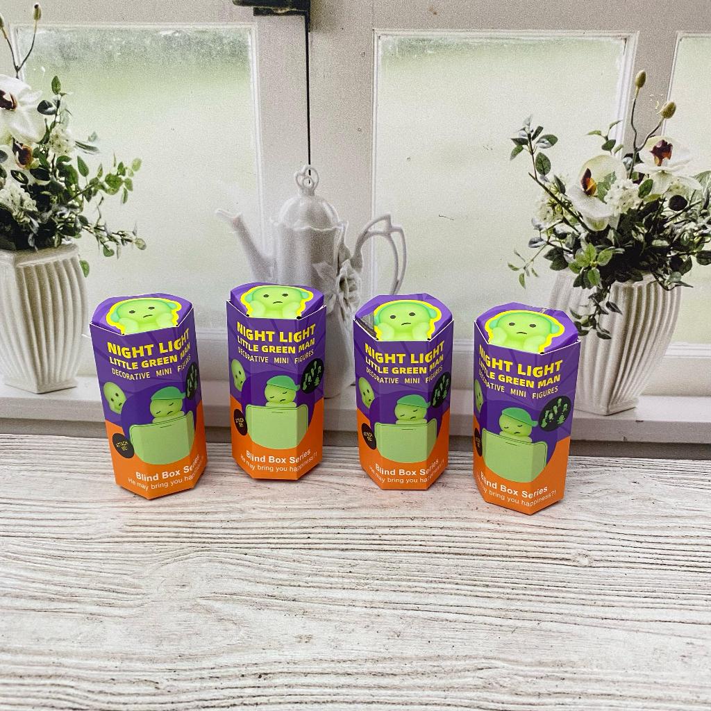 Hippers Series Blind Box SMISKI GREEN MAN MN-1842  Varian Random /  Tempelan Hp Mini Figur 3D Mainan