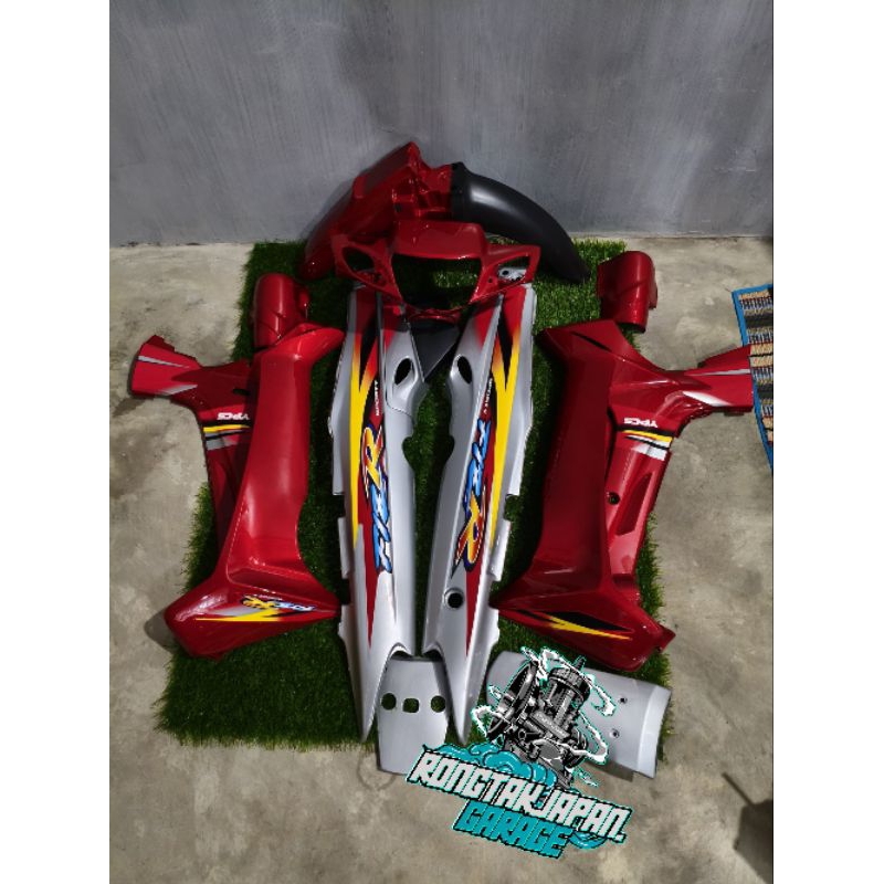 full set bodi halus fiz r f1zr fizr merah marun silver stiker dualtone cover body fiz r f1zr fizr du