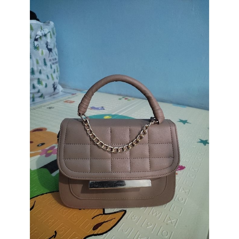 tas warna mocca