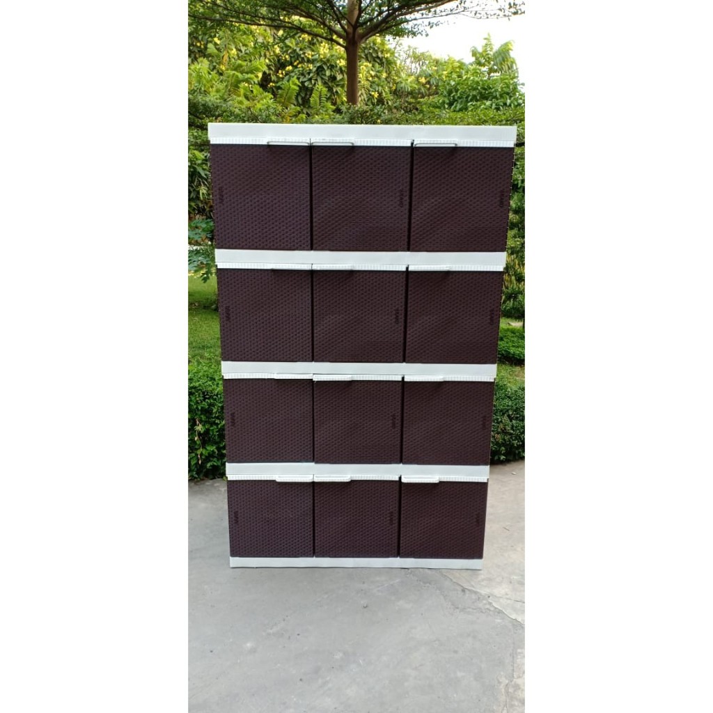 lemari akako 3 pintu susun 4 rotan jumbo