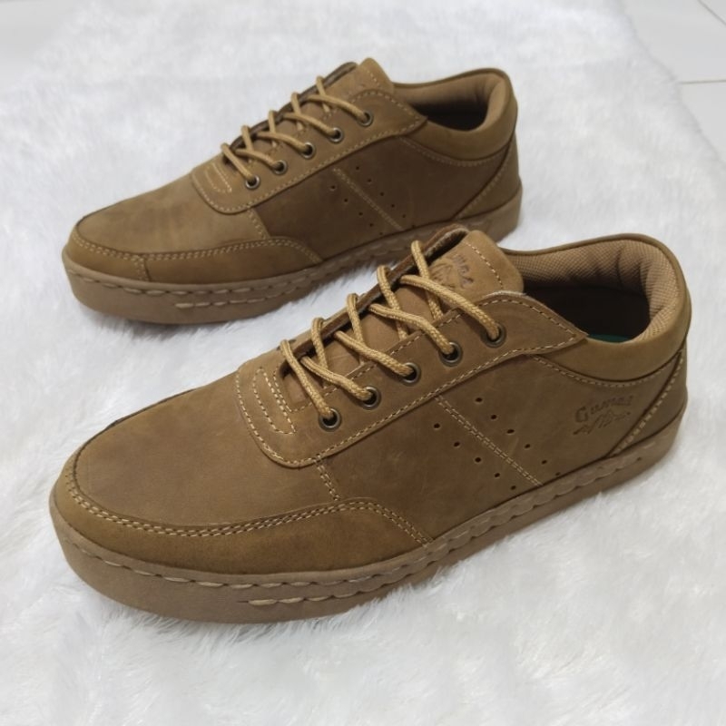 Sepatu kulit pria | sepatu sneakers kulit asli pria | sepatu outdoor pria kulit asli | sepatu kasual