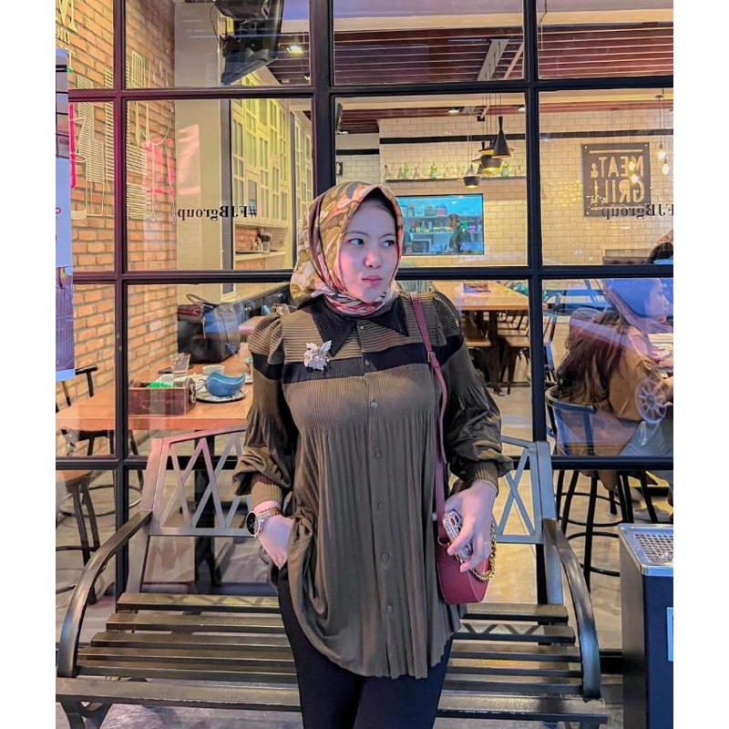 atasan blouse plisket