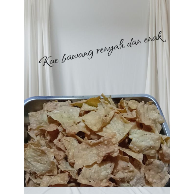 

kue bawang/ stik bawang, renyah, enak dan gurih