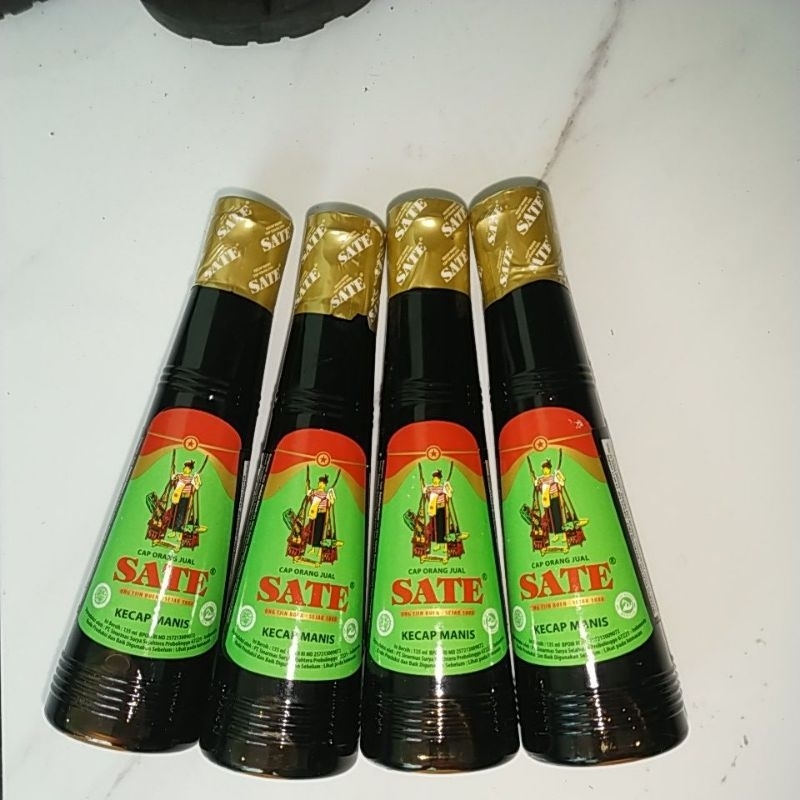 

Kecap Manis Cap Orang Jual Sate Botol 135ml/Cap Orang Jual Sate