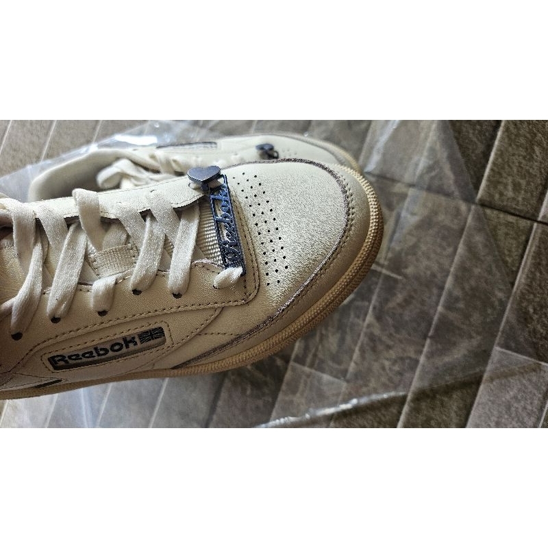 Sepatu Reebok Preloved