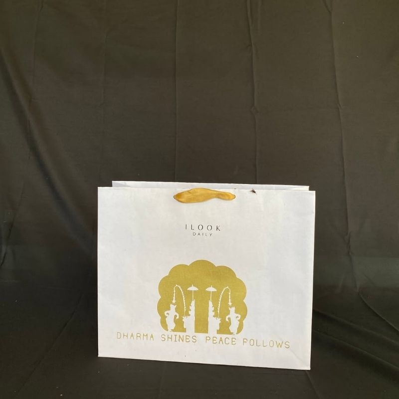 

TasKertasKustomBerkualitas