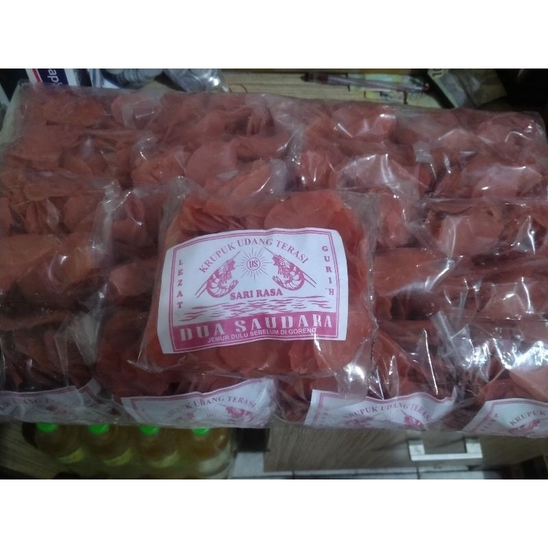 

Kerupuk udang terasi (Dua Saudara) 1 bal 20 pak