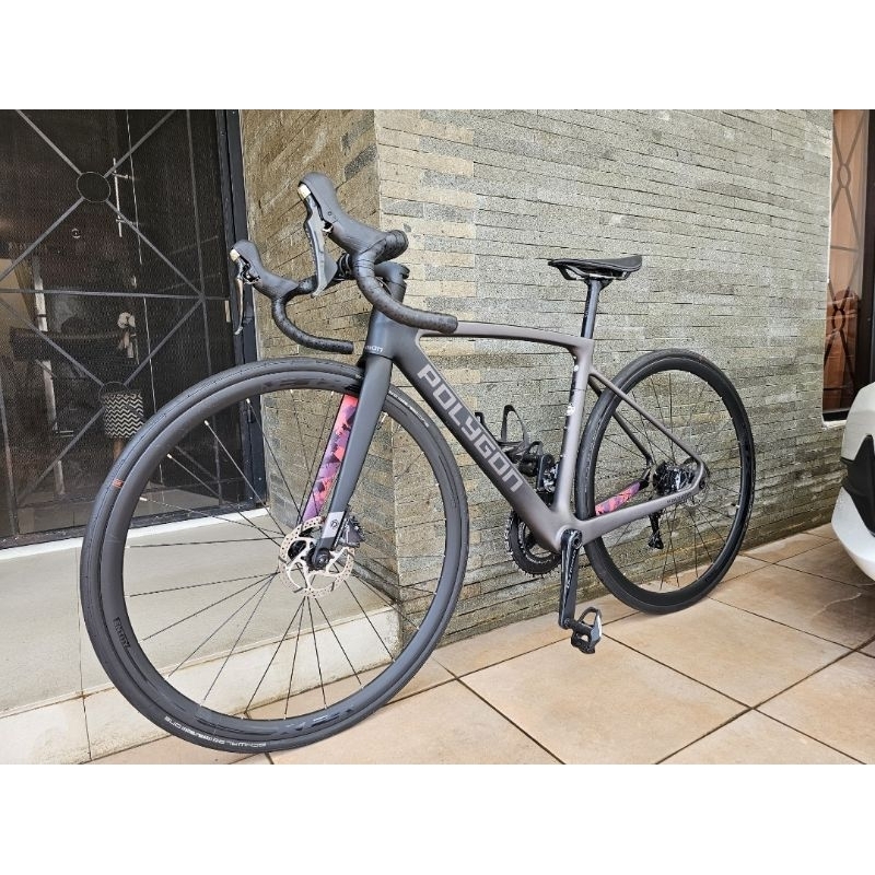 Polygon Strattos S8D 2023