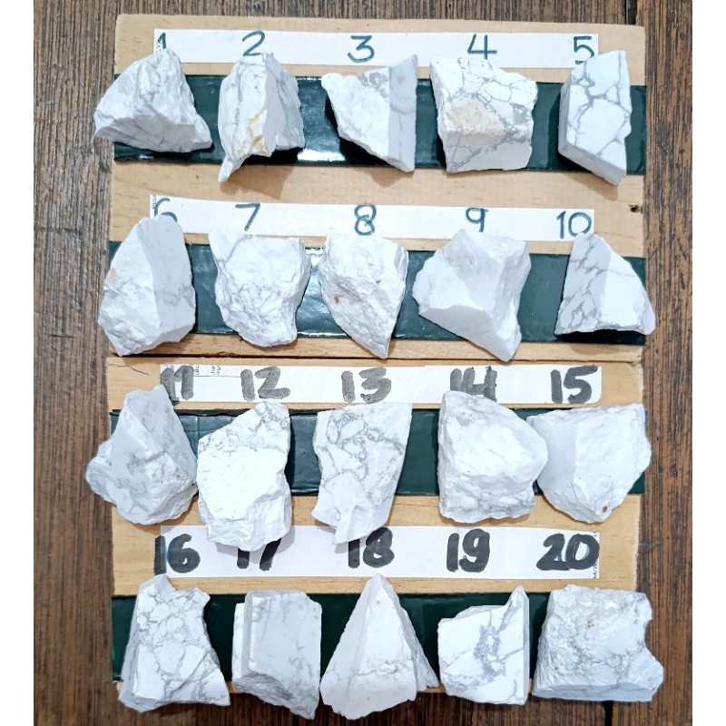 RS 01 Bahan Batu Akik Howlite Atau Pirus Putih Asli Natural