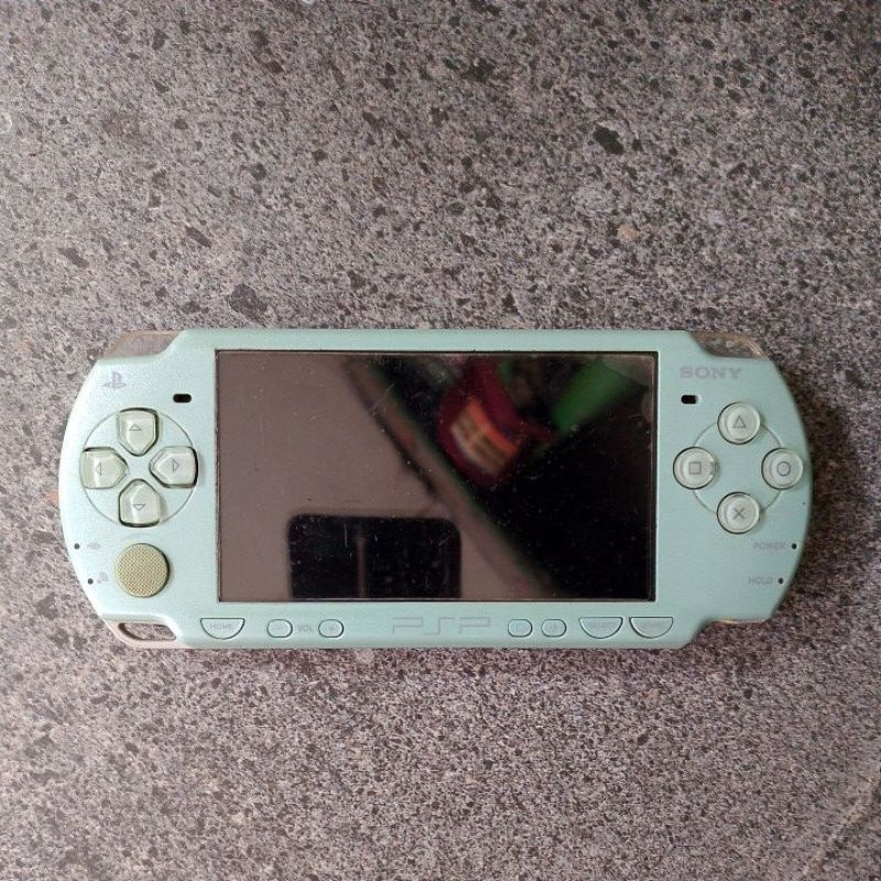 Sony PlayStation PSP Bekas