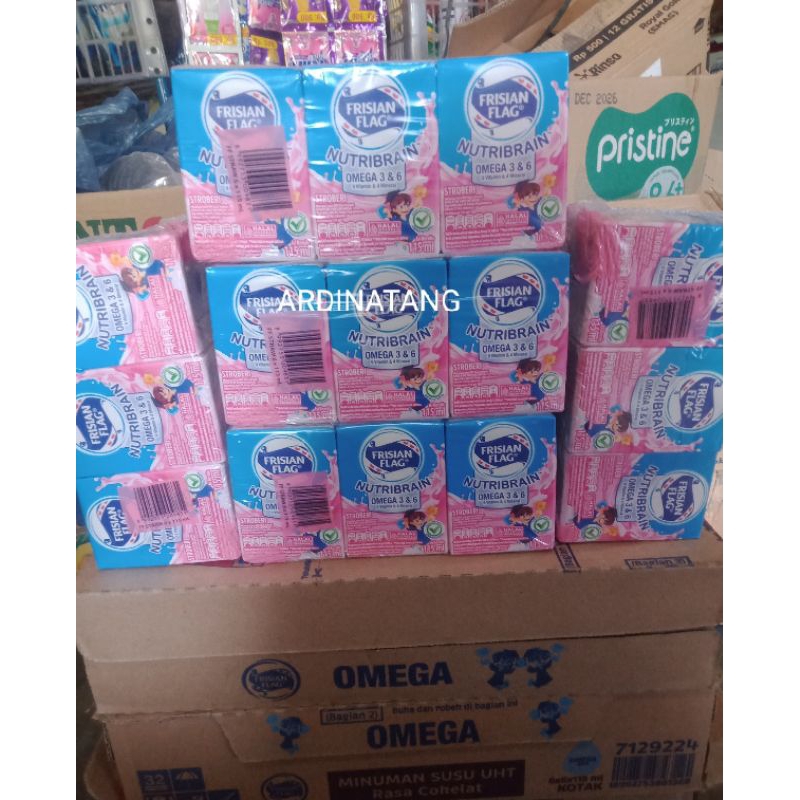 

FRISIAN FLAG MILK UHT KOTAK STROBERI 6x115ML