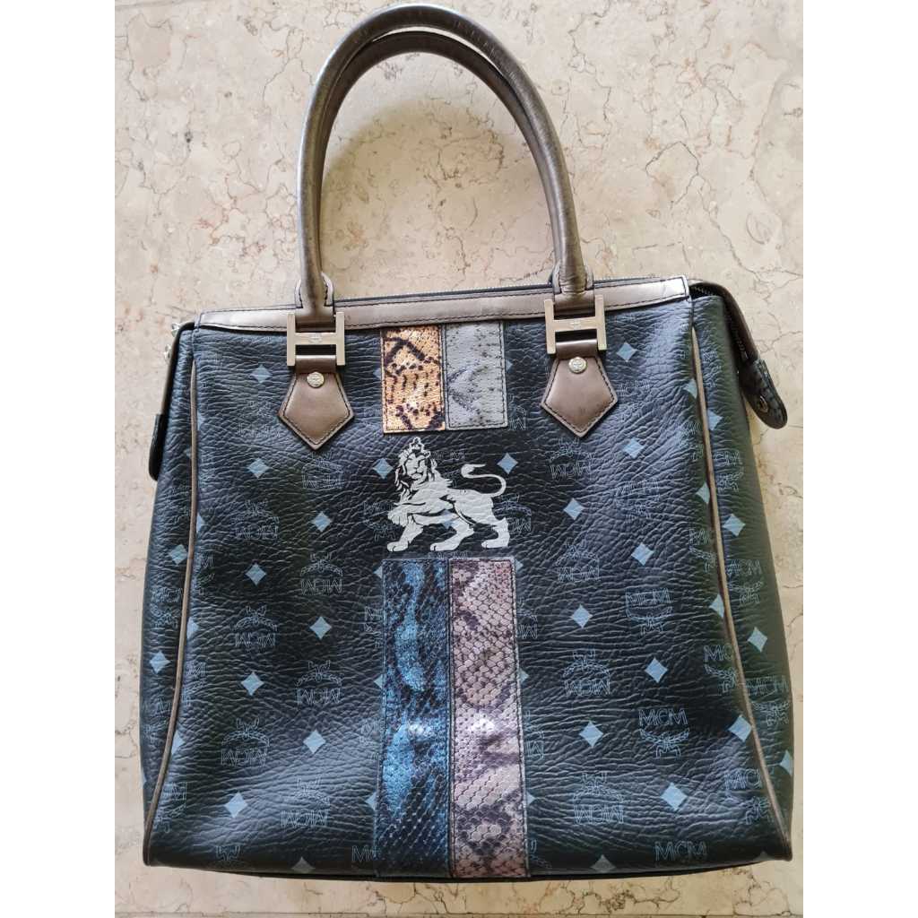 PRELOVED TAS WANITA KULIT MCM