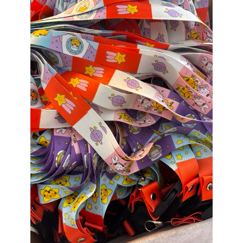 

NOT PERFECT LANYARD 2 CAPTAINS