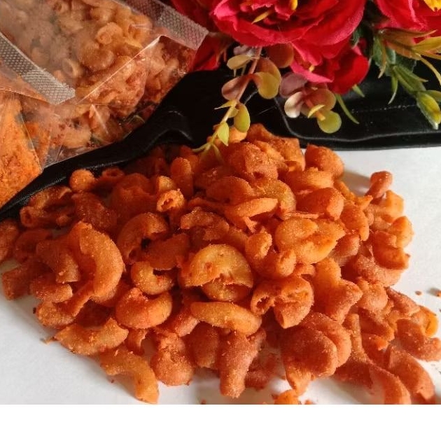 

makaroni bantet kriuk/makaroni rasa balado pedas
