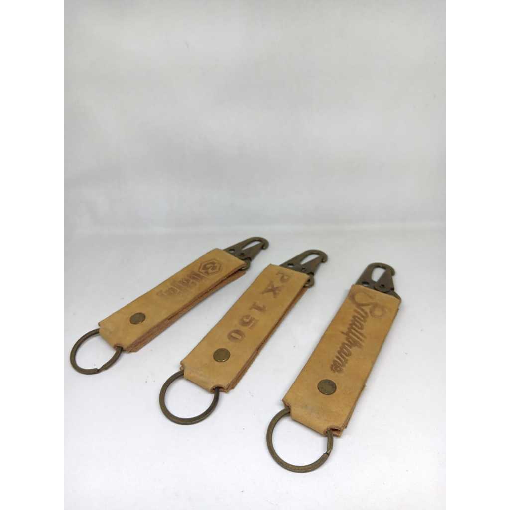 Gantungan kunci motor keychain vespa super sprint px excel smallframe snaphooks carabineer kulit asl