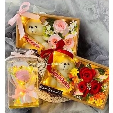 

box kotak coklat valentine/wisuda