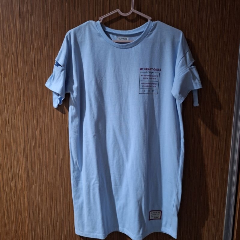 PRELOVED KAOS CEWEK