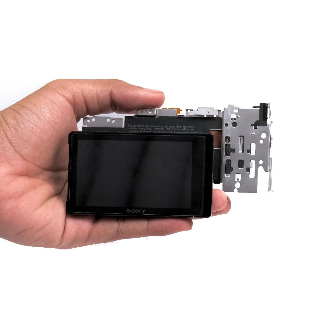 LCD Sony A6000 beserta breacket bekas