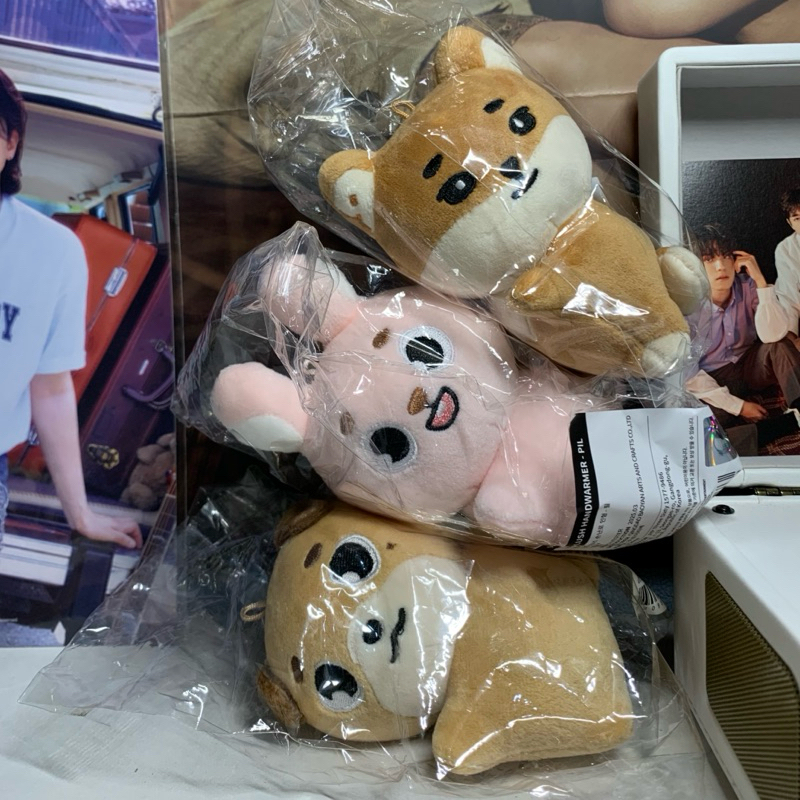 DENIMALZ PLUSH HANDWARMER DAY6