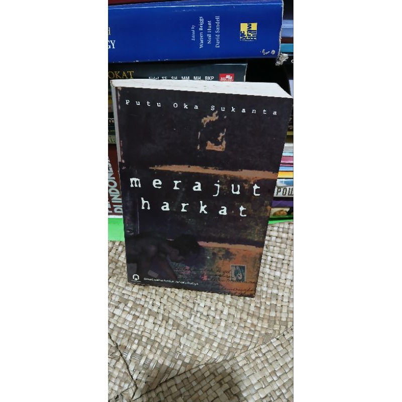 Buku Merajut Harkat