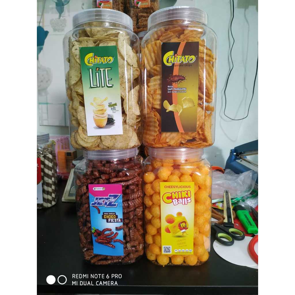 

Chitato Lite/Chitato Sapi Panggang/Jetz/Chiki Ball