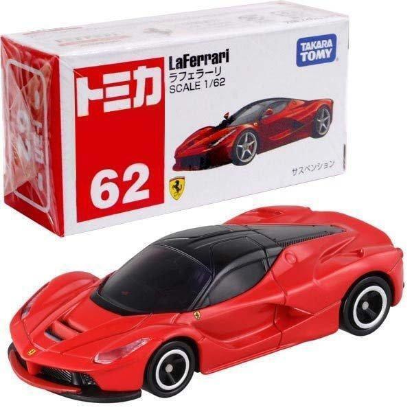 Tomica La Ferrari Merah
