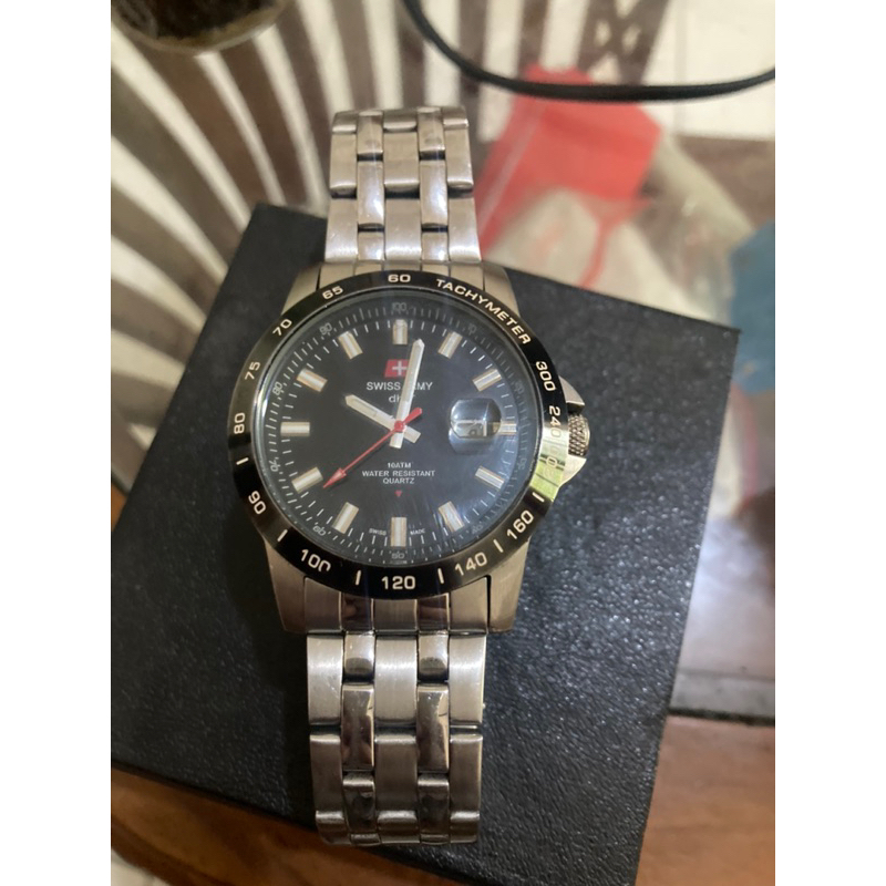 jam Swis army + box