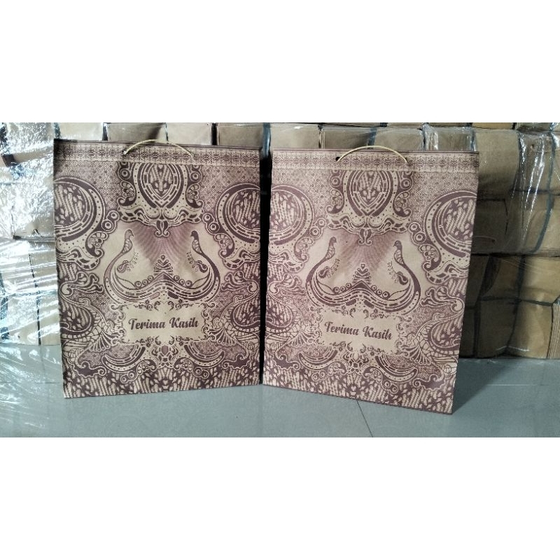 

(ECER) PAPER BAG/TAS KERTAS/TAS SOVENIR UKURAN JUMBO 31x24x9