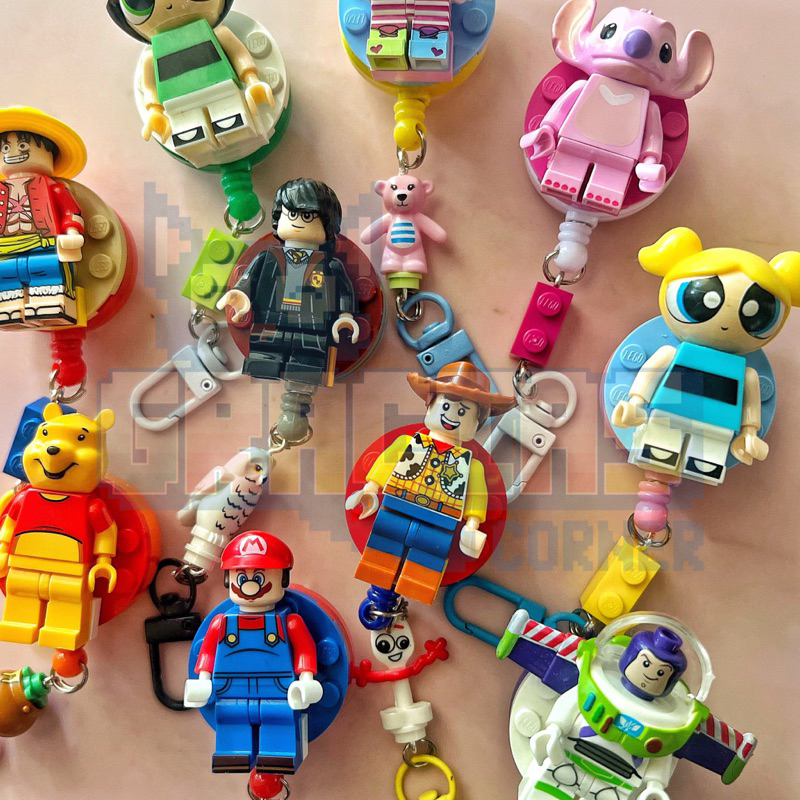 

YOYO ID CARD L3G0 MINIFIGURE - LANYARD YOYO MINIFIGURE - FAVORITE MINIFIGURE