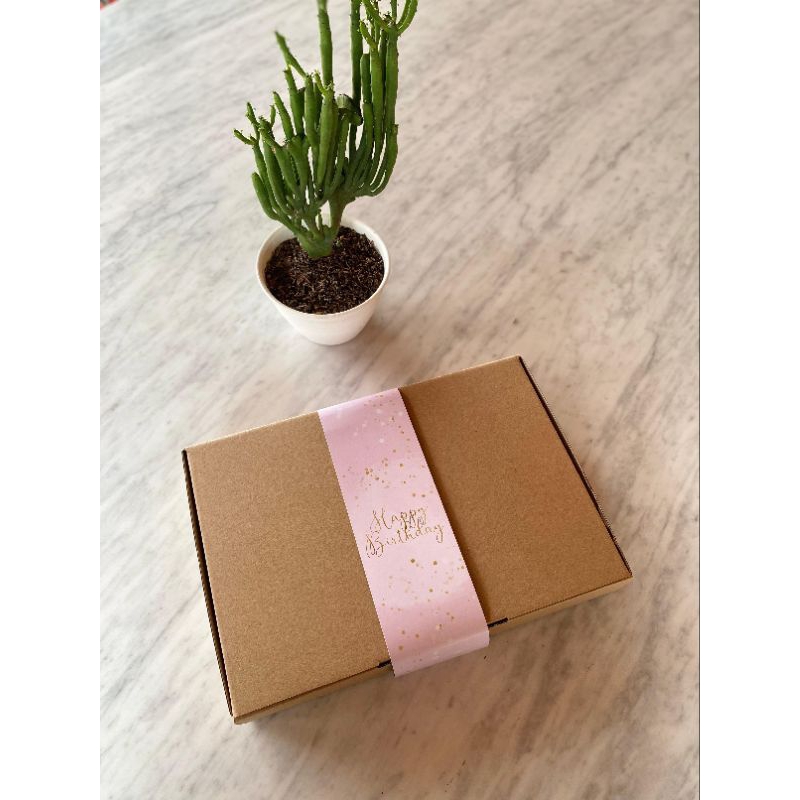 

Custom Box Hampers By Saree.Sleepwear