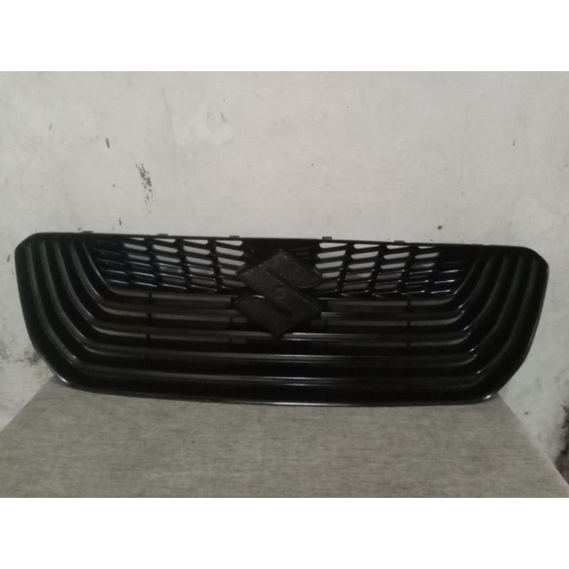 Grille Radiator atas SUZUKI ERTIGA DREZA Grill original