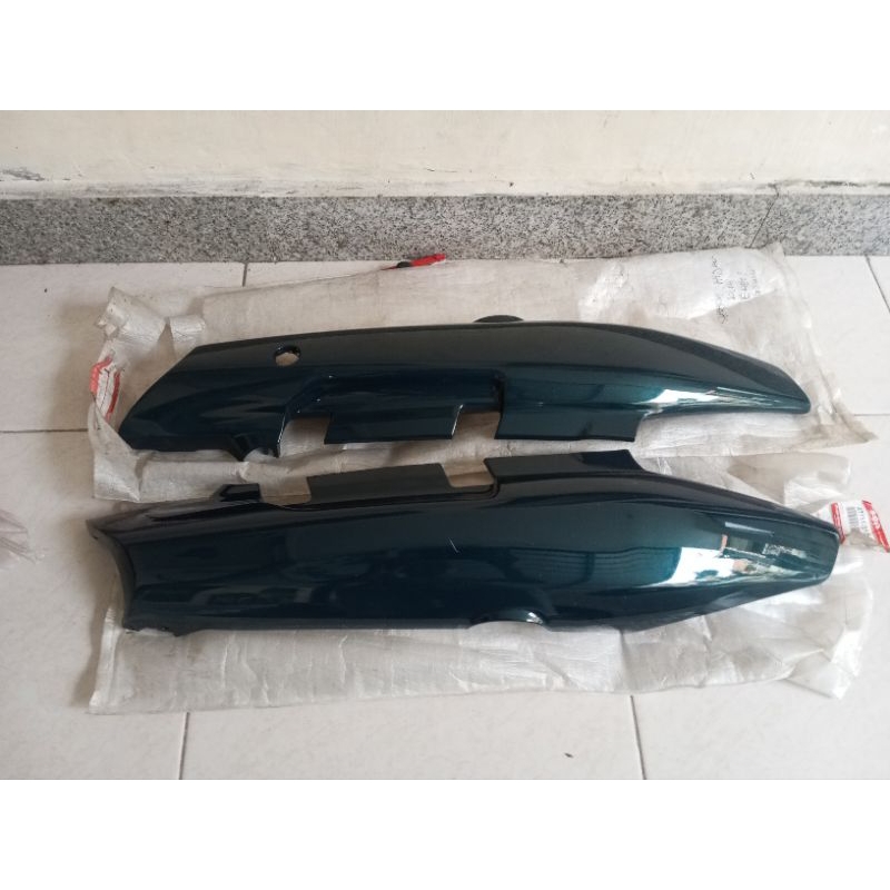 cover body belakang  tornado Shogun kebo 110 hijau original baru
