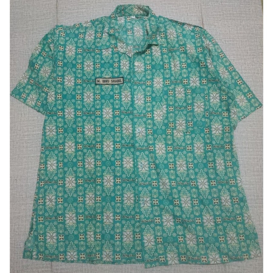 preloved batik sekolah/dy381