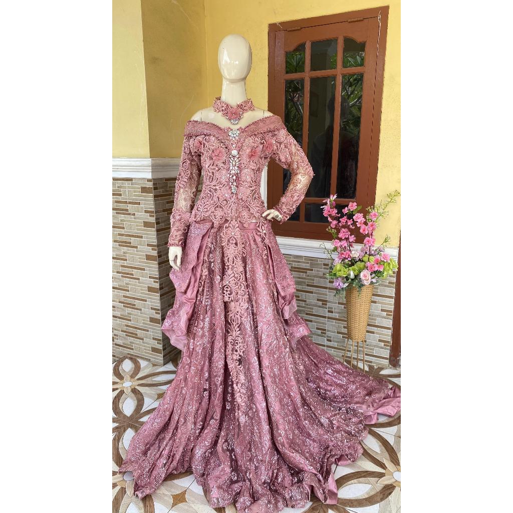 GAUN PENGANTIN PRELOVED (Potongan Ballgown)