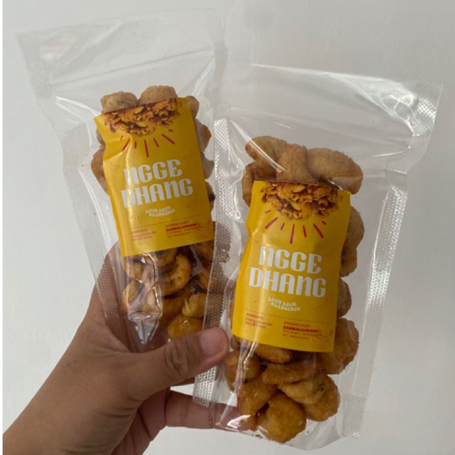 

NGGEDHANG Rambak Pisang