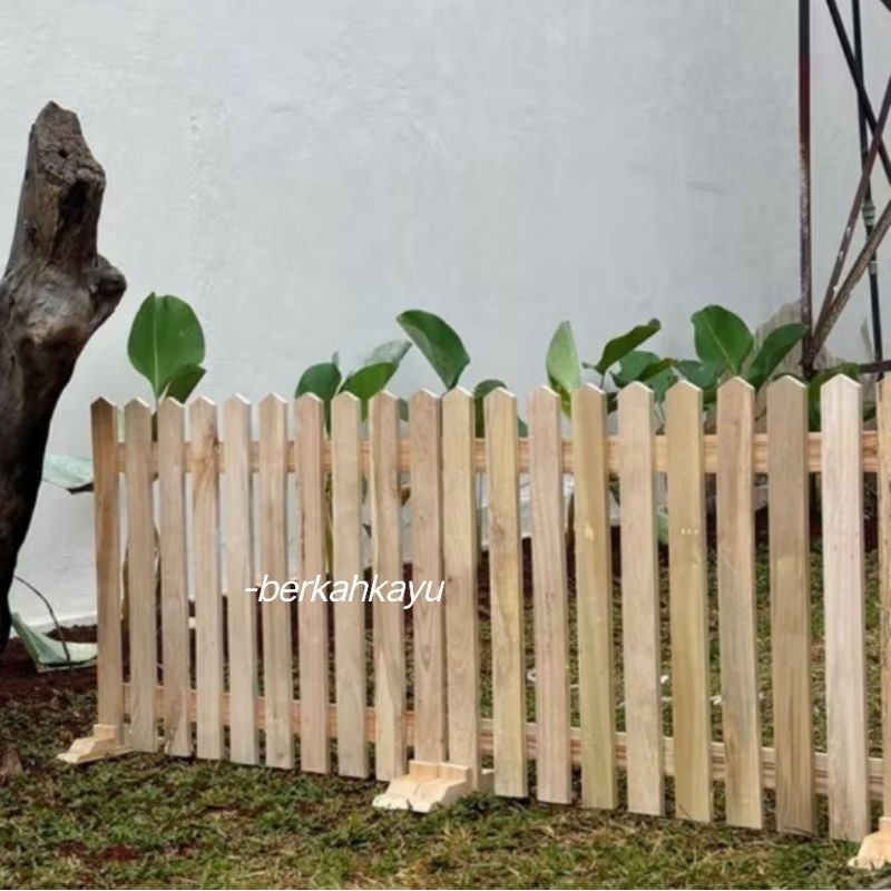 Pagar kayu minimalis pagar teras pagar taman